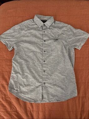 Cactus Men's Heather Gray Short Sleeve Button-Down Shirt